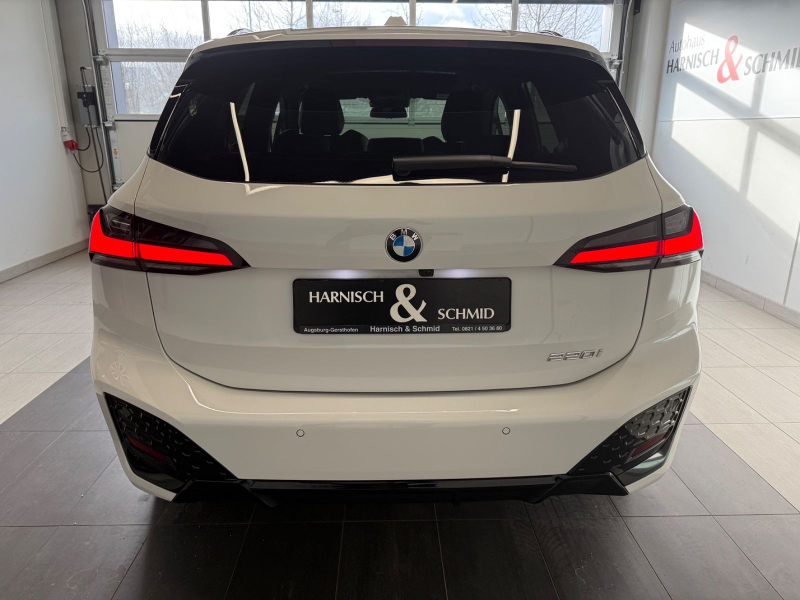 Fahrzeugabbildung BMW Active Tourer 220 i M Sport, 360-Grad Kamera
