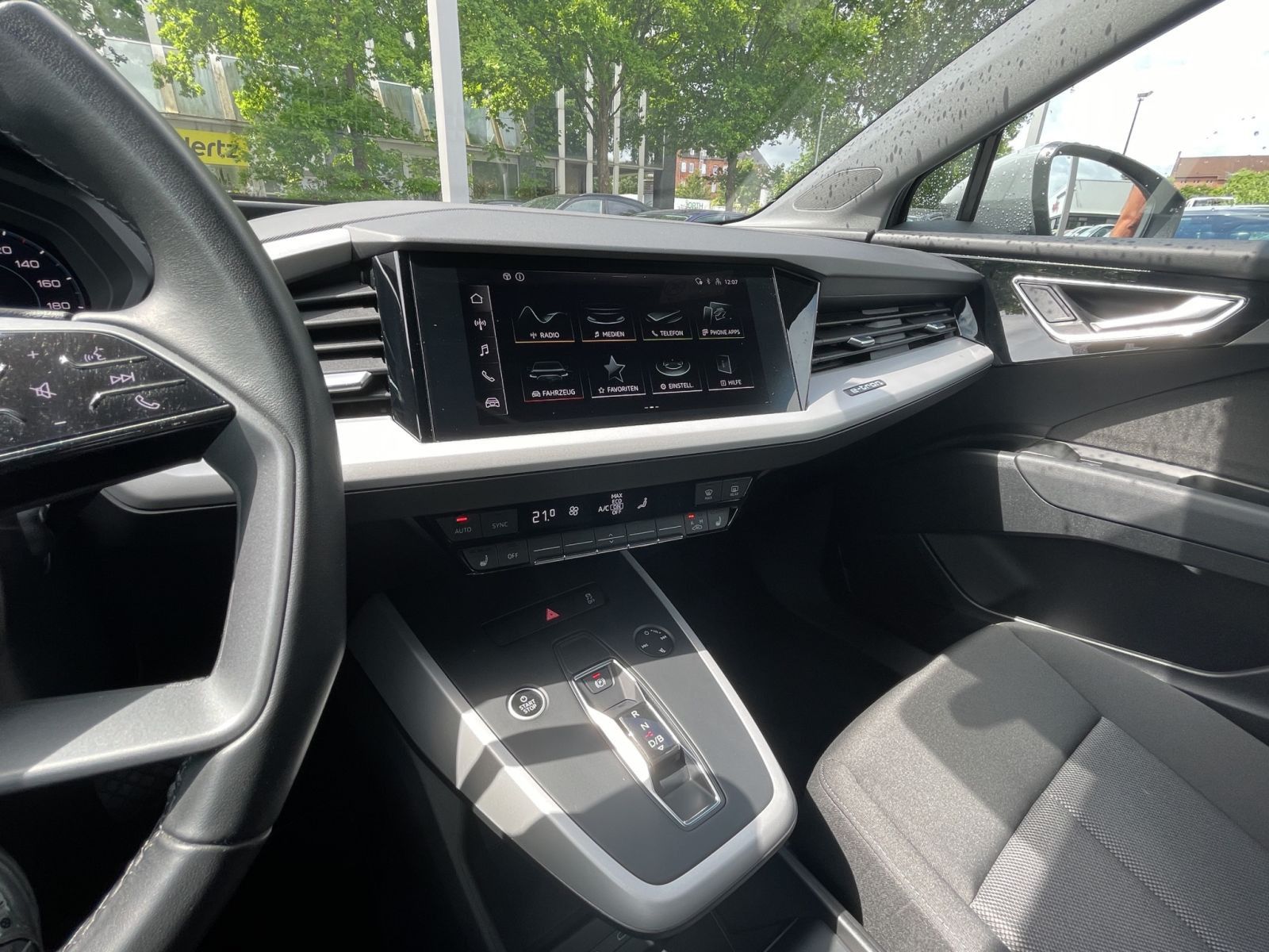 Audi Q4 e-tron - Bild 25