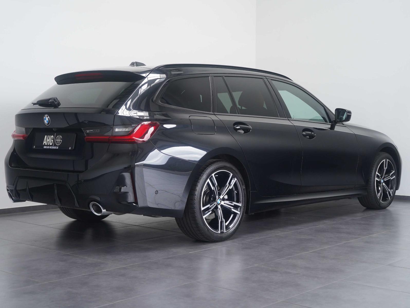 BMW 320 i Touring M Sport ACC/STOP&GO/HEAD-UP/360°
