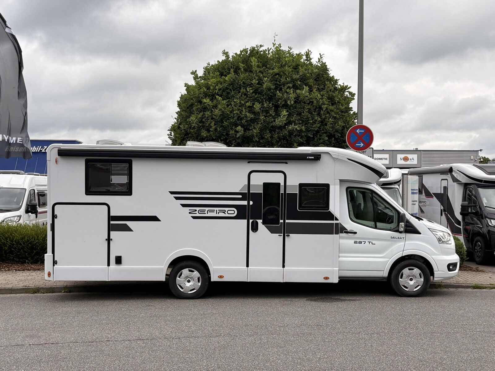 Fahrzeugabbildung Roller Team Zefiro 287 TL Ford