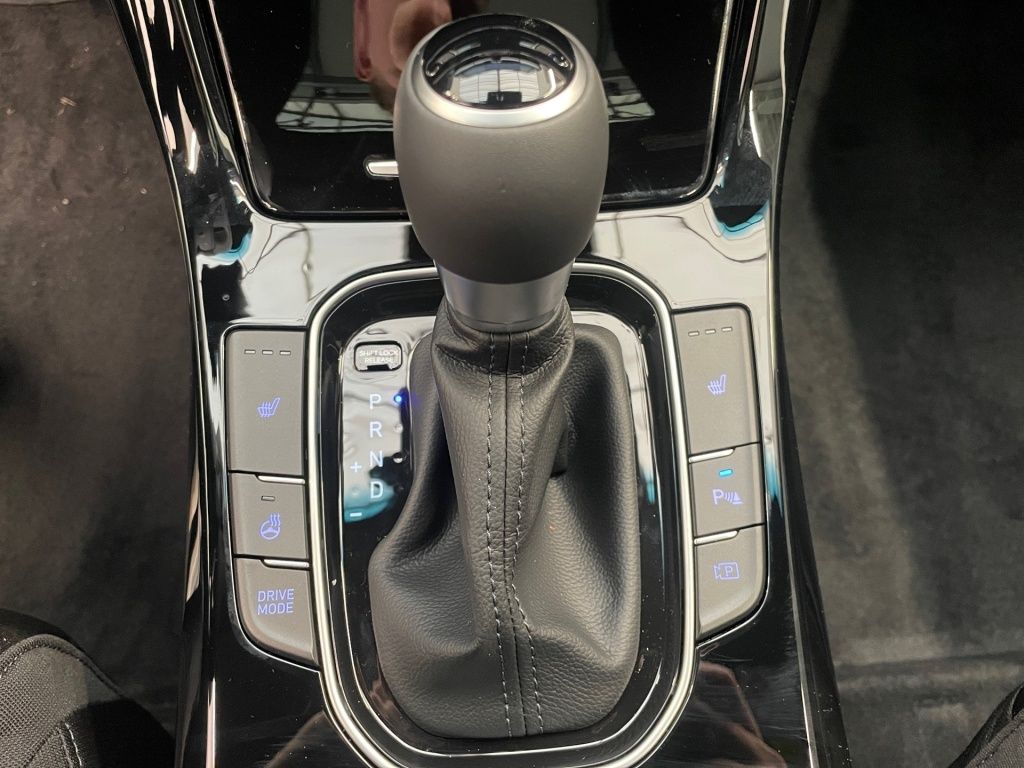 Fahrzeugabbildung Hyundai i30 FL 5-Türer (MY25) 1.5 T-GDI (140 PS) 48V 7-D