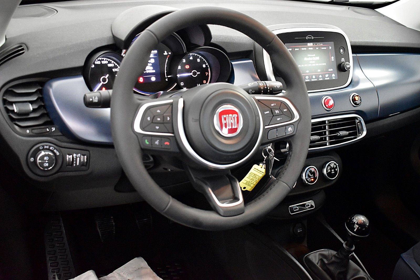 Fahrzeugabbildung Fiat 500X Cult,LED,CarPlay,DAB,Spurhalt.,Touchscreen