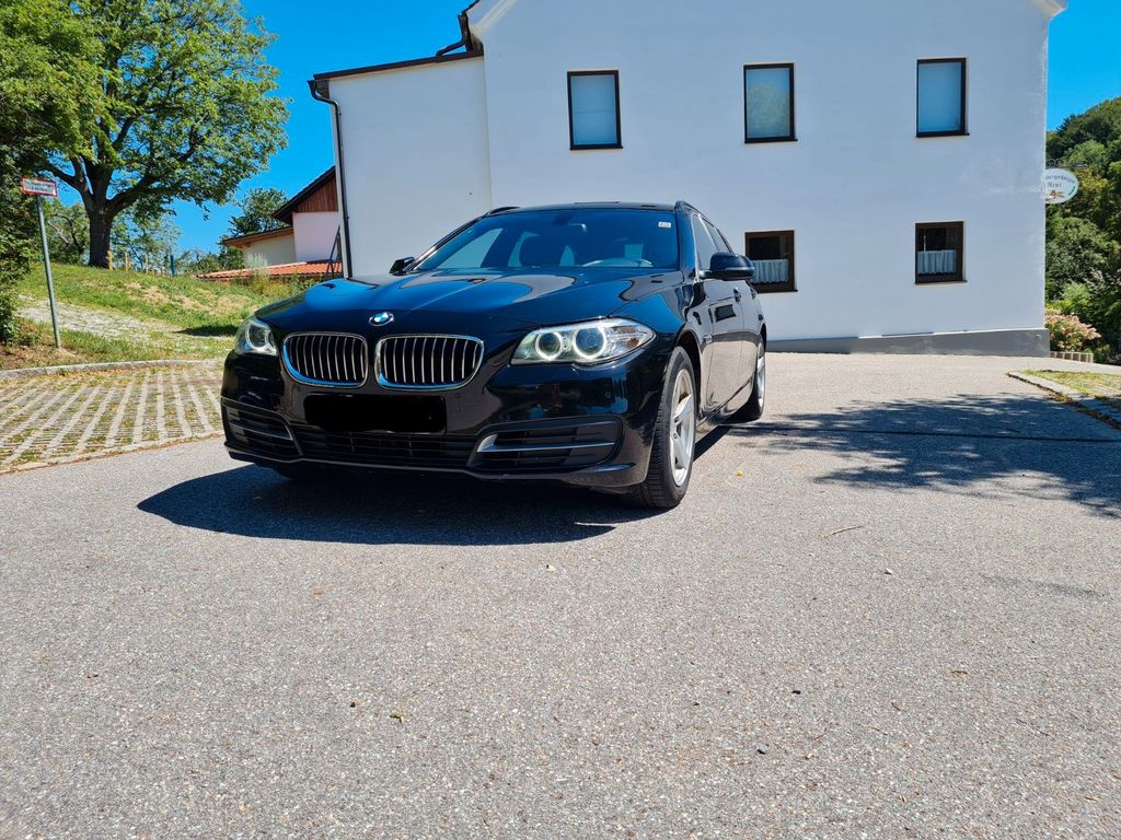 Image of BMW 520