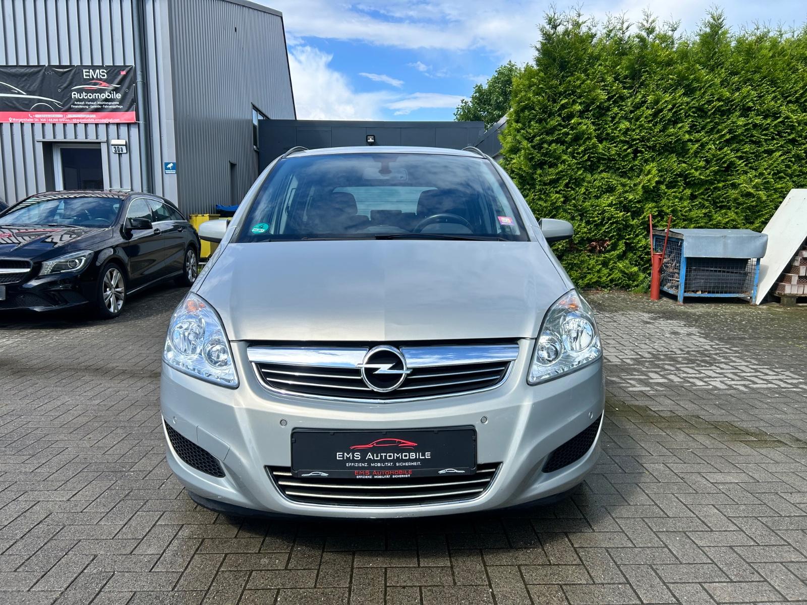 Opel Zafira B Edition *1.HAND* AHK* HU/AU NEU* PDC*