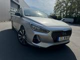 Hyundai i30 1.0 T-GDI Intro Intro - Hyundai i30: Intro