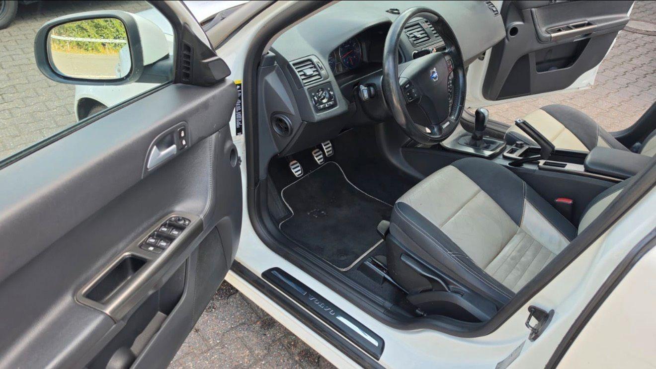 Volvo V50 2009 — photo 5