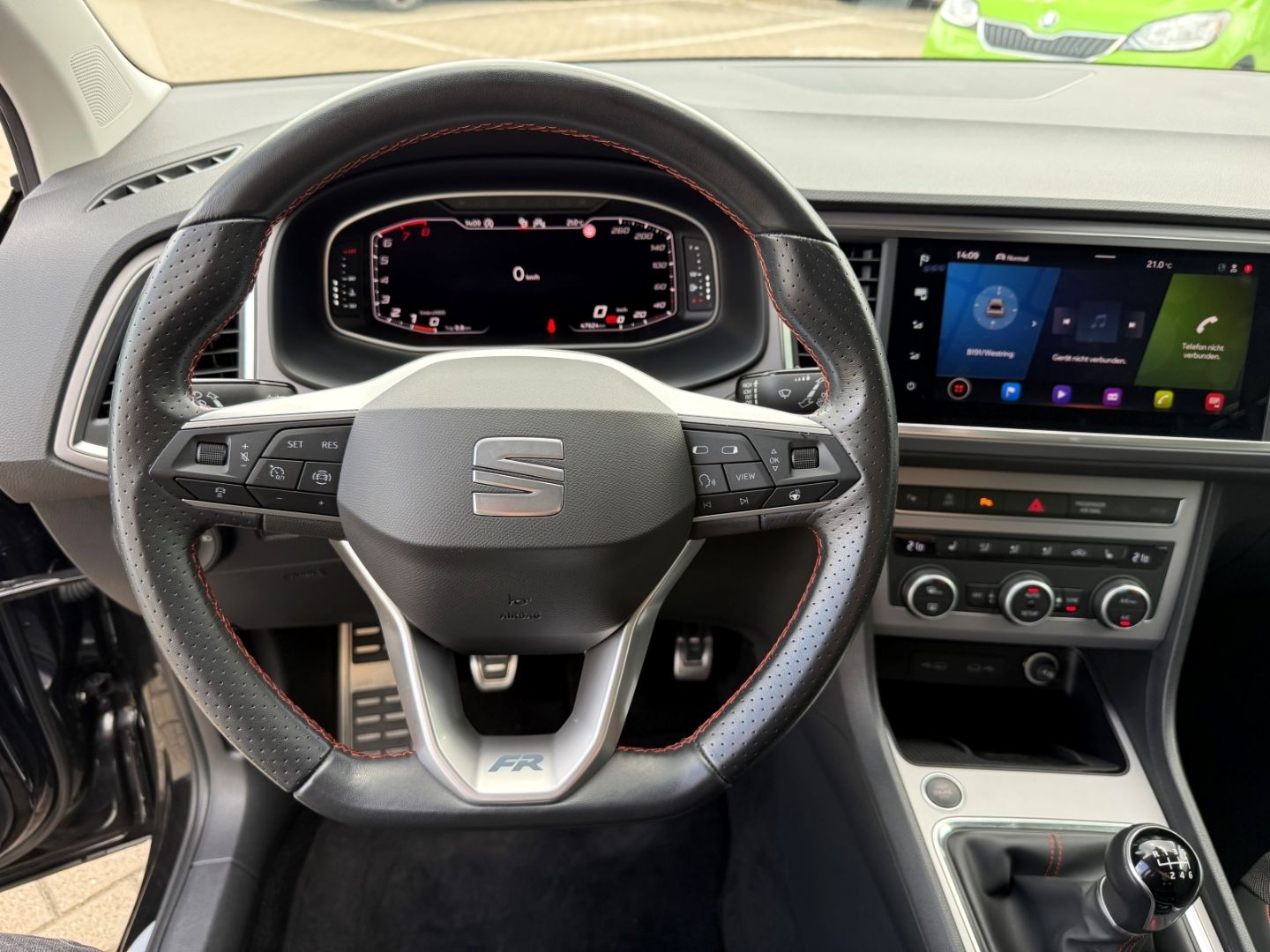Fahrzeugabbildung SEAT Ateca 1,5 TSI FR LED AHK Navi RFK GJR TWA VZE Te