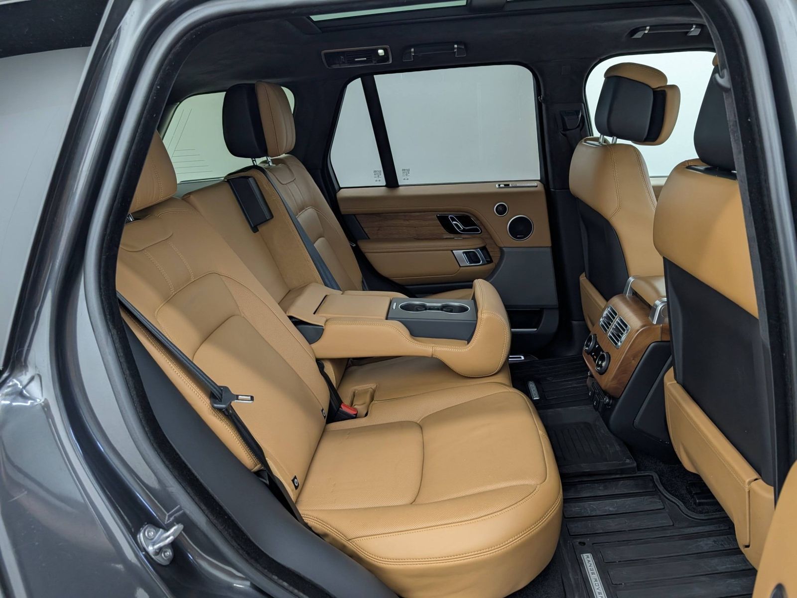 LAND ROVER Range Rover 4.4 SDV8 Autobiography Pano LED – Bild 15