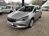Opel Astra Sports Tourer LenkrHZ/SHZ/Navi/Klimaaut. - Opel Astra Gebrauchtwagen in Lübeck