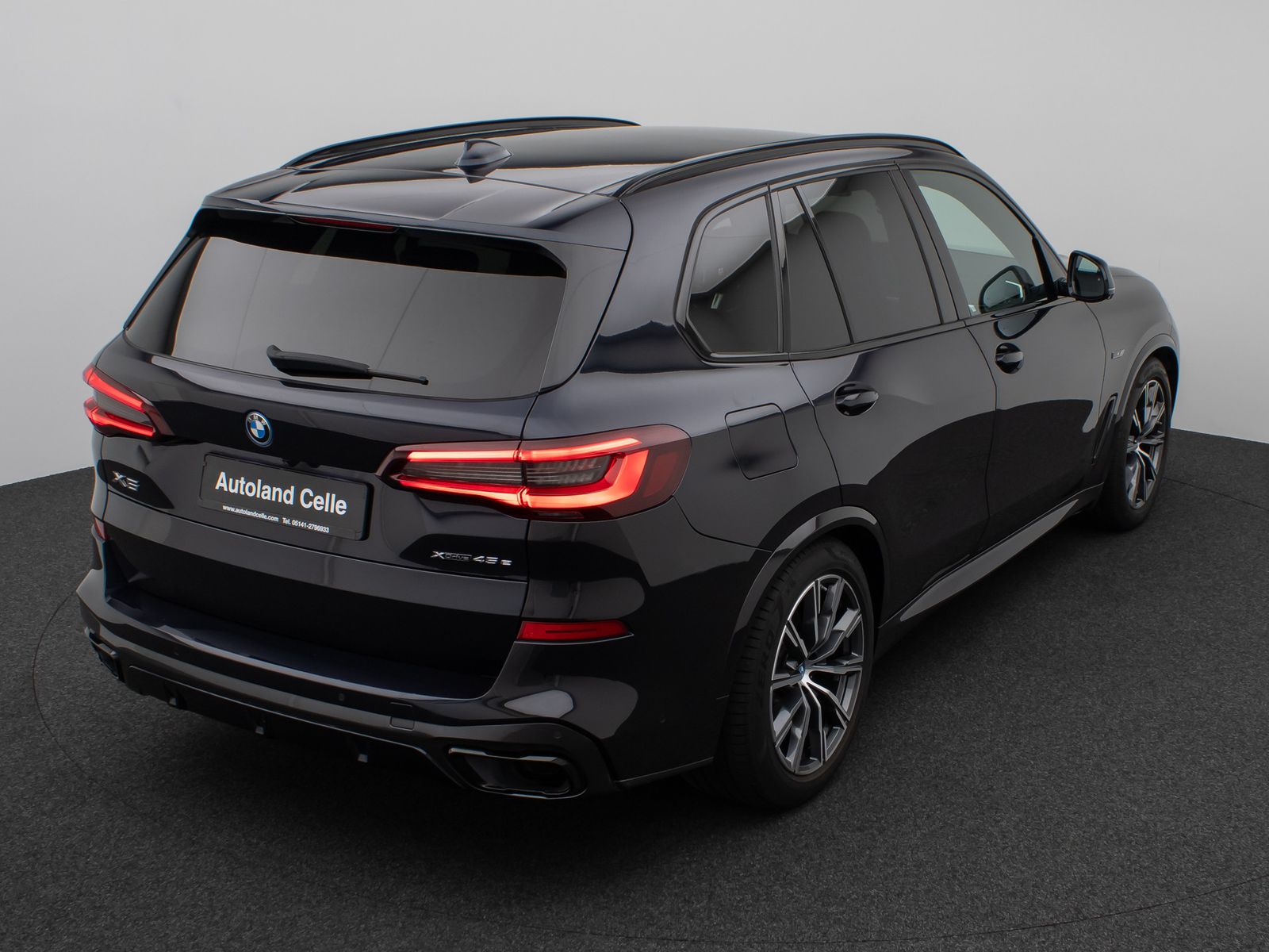 Fahrzeugabbildung BMW X5 xD45e M Sport Laser 360°HUD DAB HiFi SoftClos