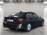BMW 320i Limousine Navi Head-Up PDC Driv.Assist LED - BMW 320 Gebrauchtwagen in Berlin