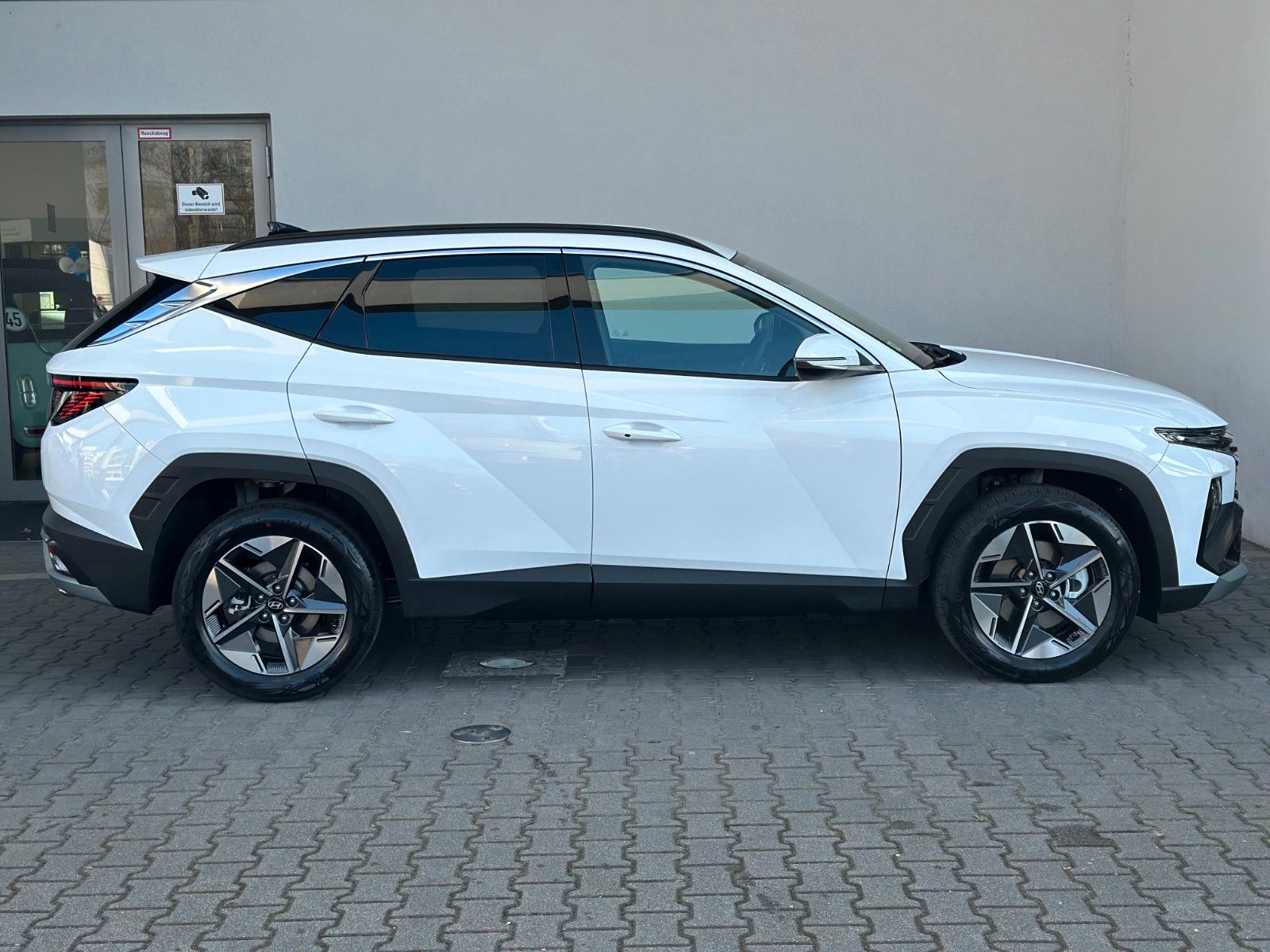Fahrzeugabbildung Hyundai Tucson Trend 1.6l 160PS Navi/Krellsoundsystem!