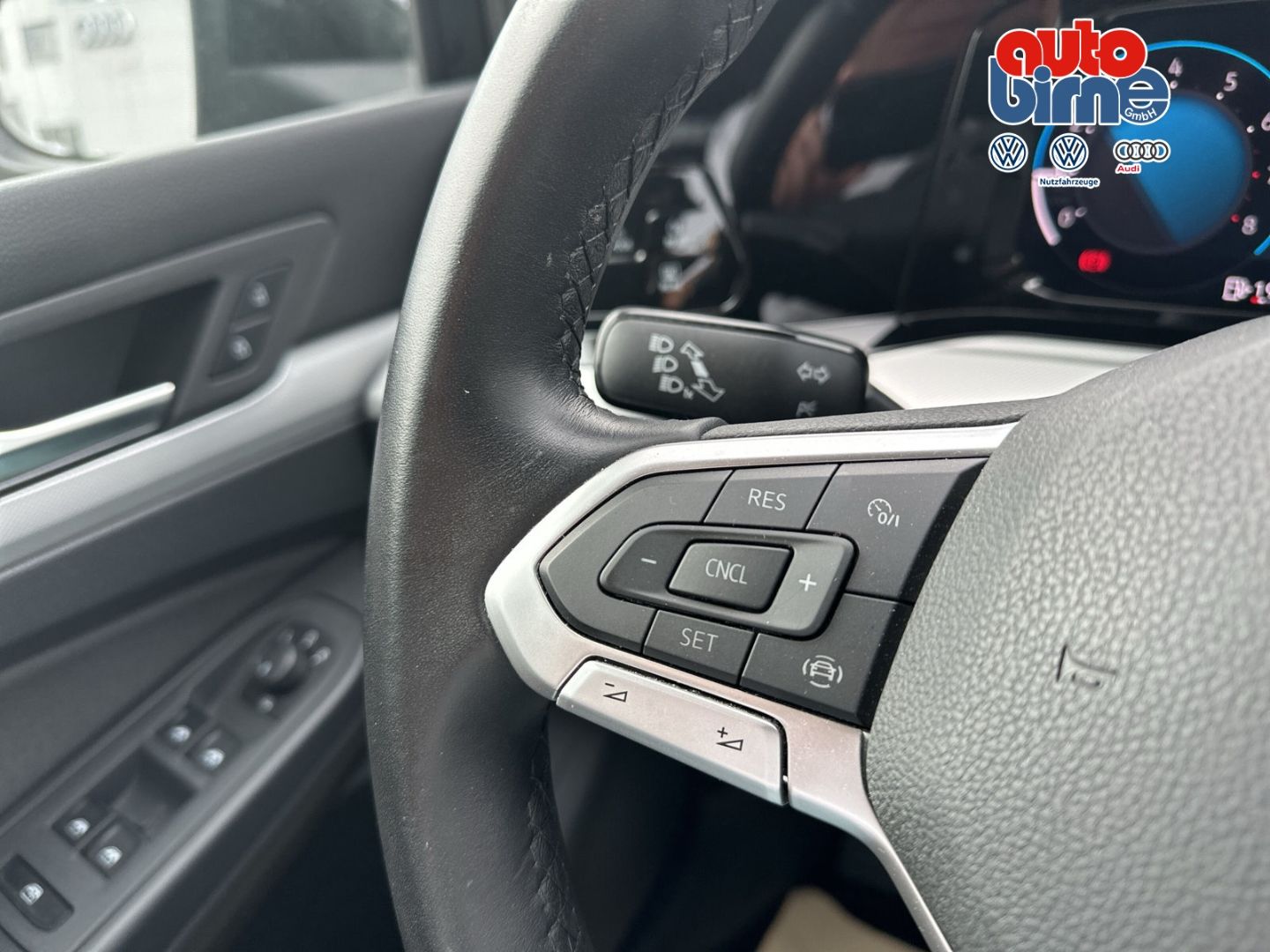 Golf VIII 1.0 TSI AHK-klappbar Digitales Cockpit