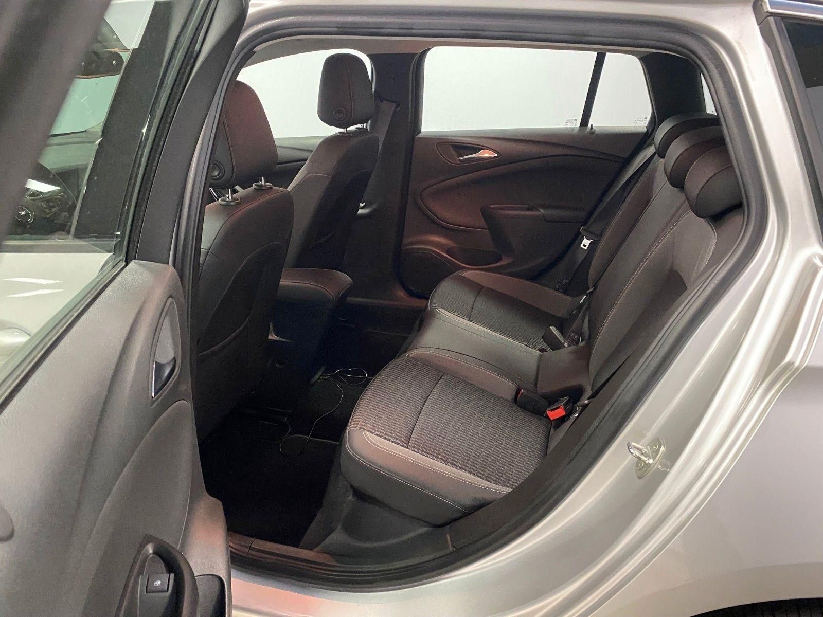Fahrzeugabbildung Opel Astra ST 1.5 Business LED+SHZ+LKH+R.Kamera+PDC+