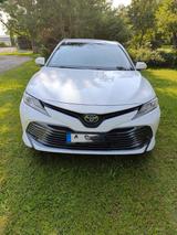 Toyota Camry 2,5-l-VVT-i Hybrid Executive Auto Exec... - Toyota Camry: 2.5