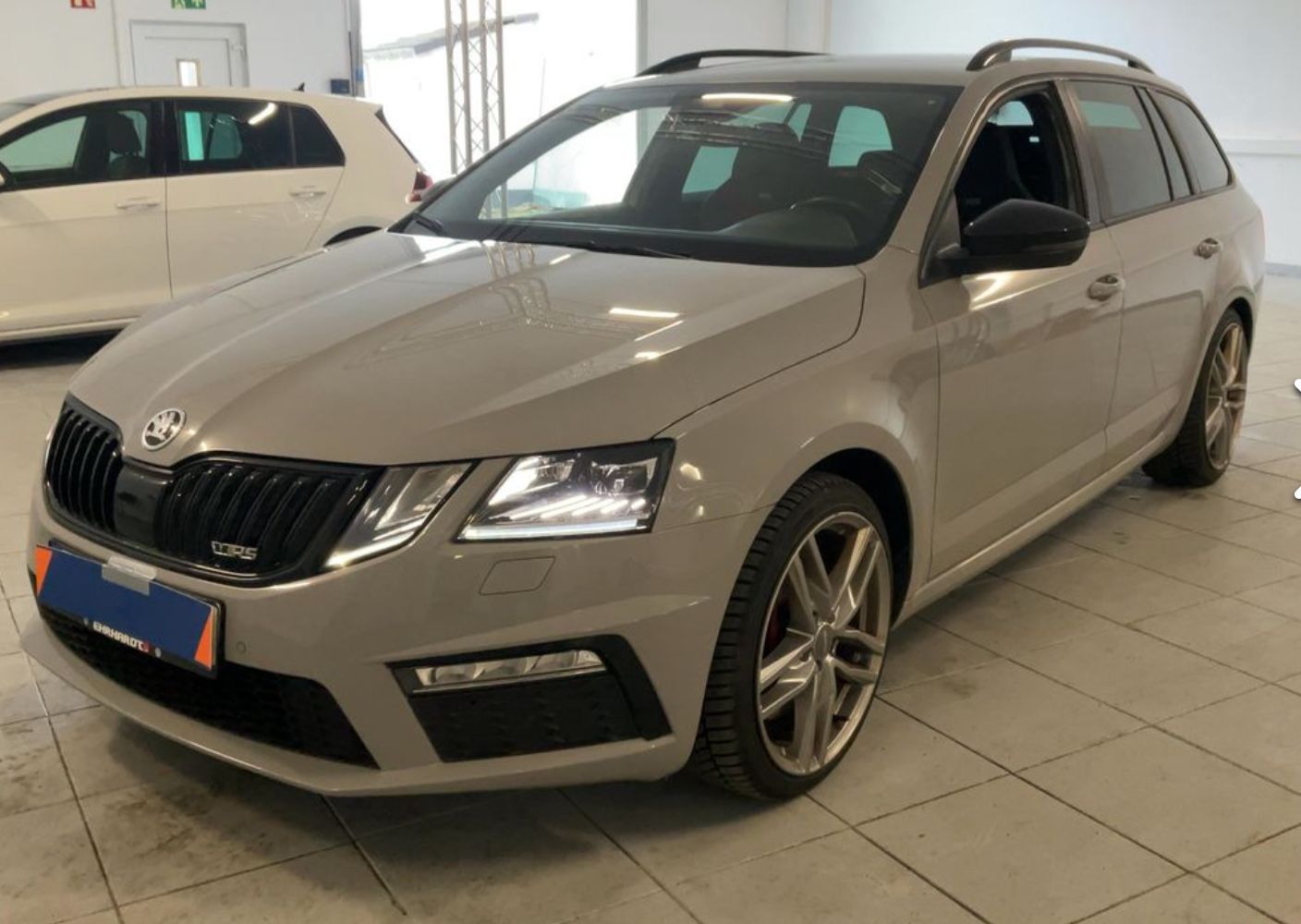 Fahrzeugabbildung SKODA Octavia Combi RS 245