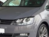 Volkswagen Sharan*2.0 TDI*DSG*Highline*PANO*7-SITZE*ACC*LM* - Volkswagen Sharan mit Diesel-Antrieb: Grau