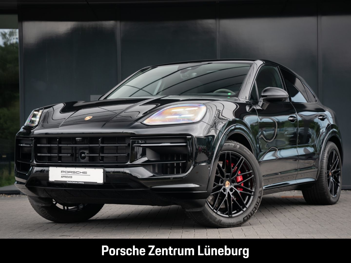 Porsche Cayenne S E-Hybrid Coupe InnoDrive HA-Lenkung