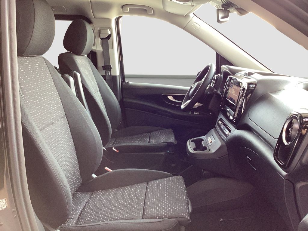 Fahrzeugabbildung Mercedes-Benz Vito 119 CDI Tourer SELECT Lang Standh.*PDC*ACC