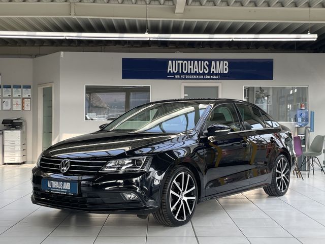 Volkswagen Jetta 2.0 TDI Navi Sitzheiz. Kamera Bi-Xenon AHK