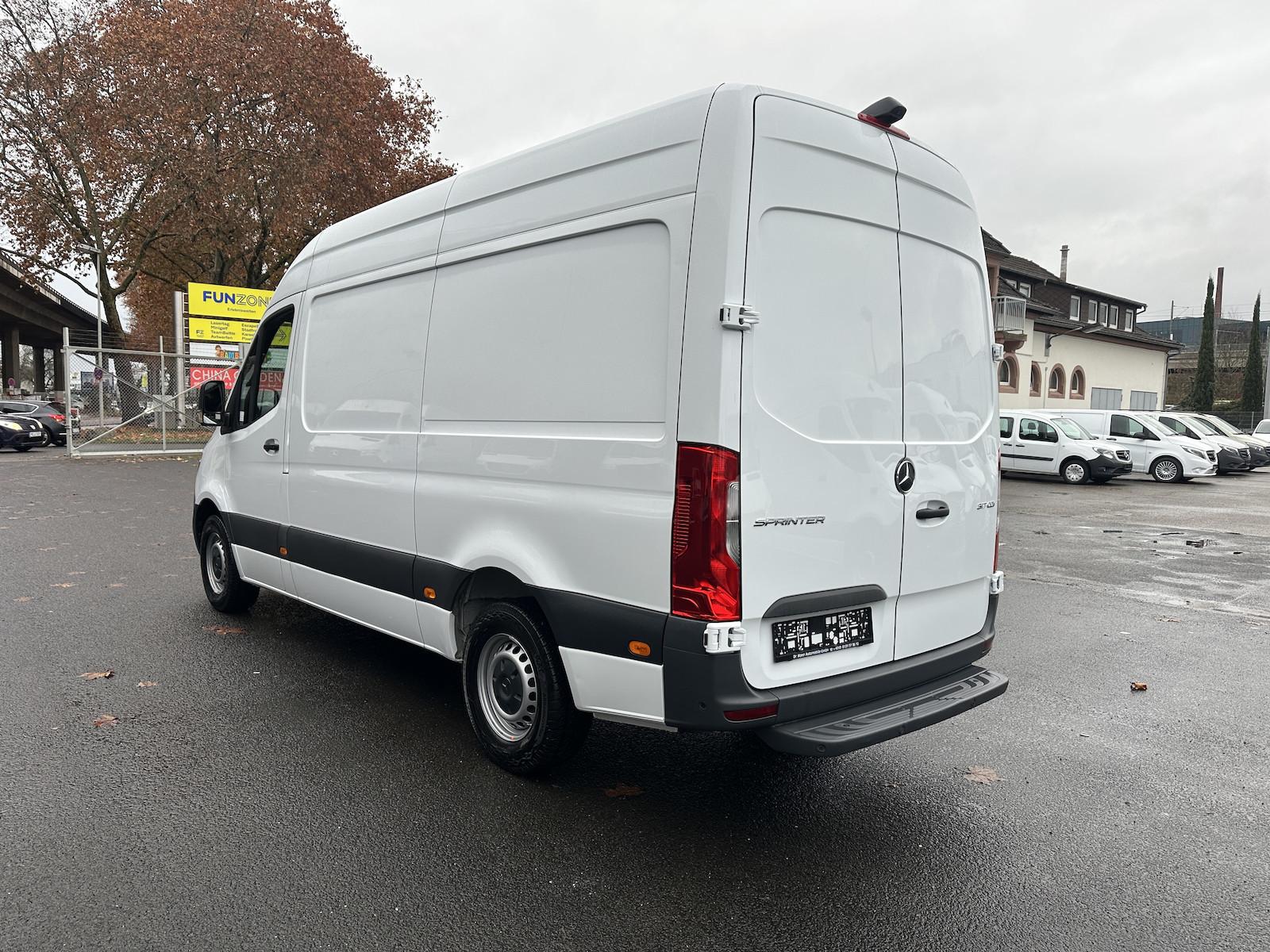 Mercedes-Benz Sprinter 317 CDI RWD L2 9G-tronic Top Ausstattun