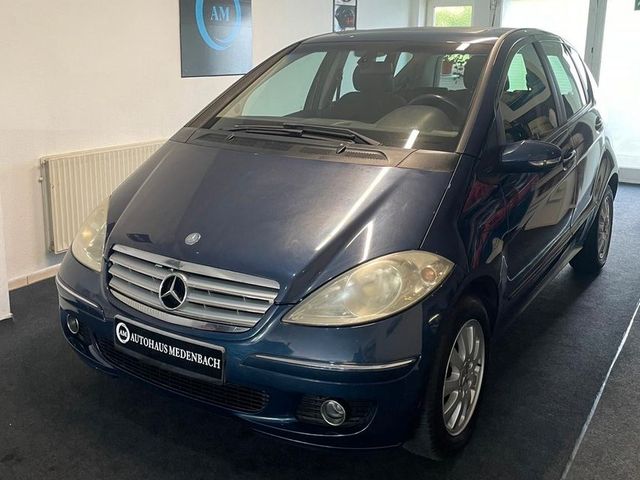 Mercedes-Benz A 150 Klimaanlage Motor und Getriebe Top