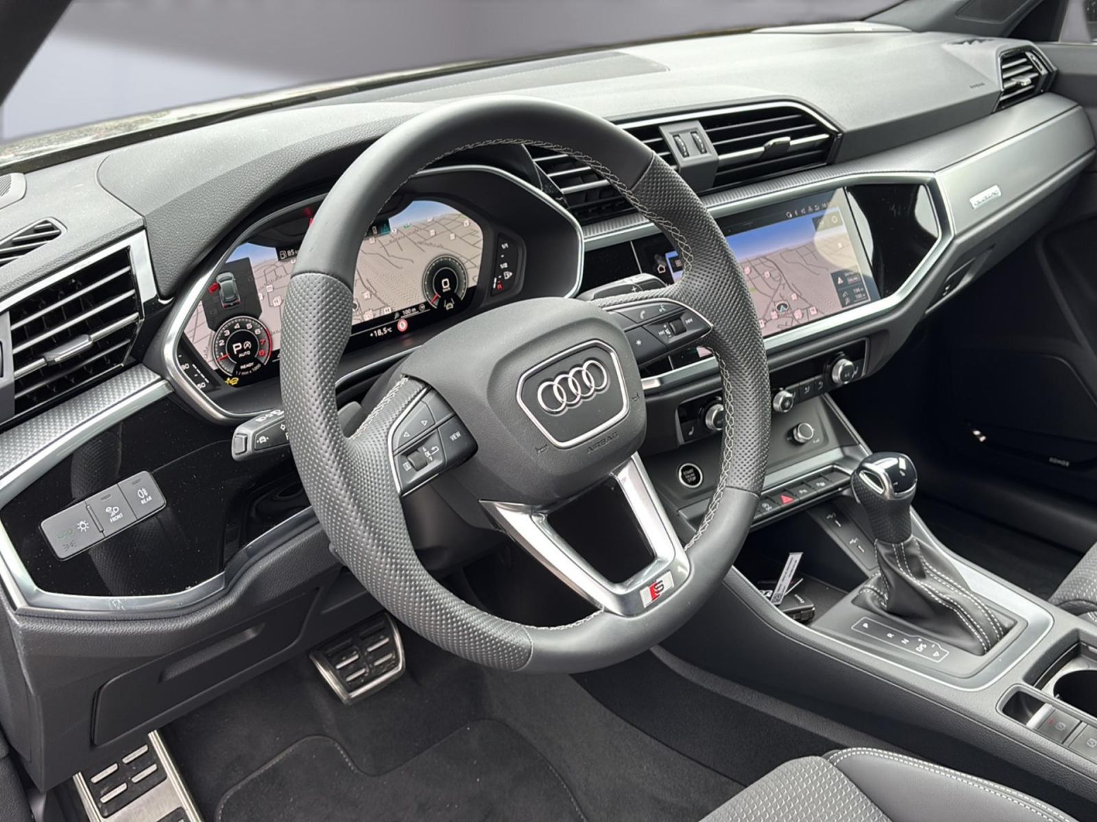 Audi Q3 - Bild 10