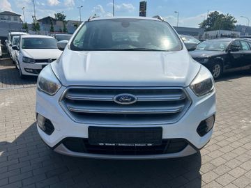 Ford Kuga - 1