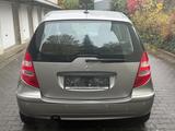 Mercedes-Benz A 200*Automatik*Navi*Bi-Xenon*8-Fach - Mercedes-Benz A 200 in Oberhausen