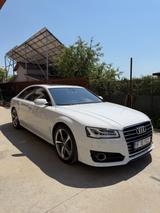 Audi A8 3.0 TDI tiptronic quattro - - Audi A8 mit Diesel-Antrieb