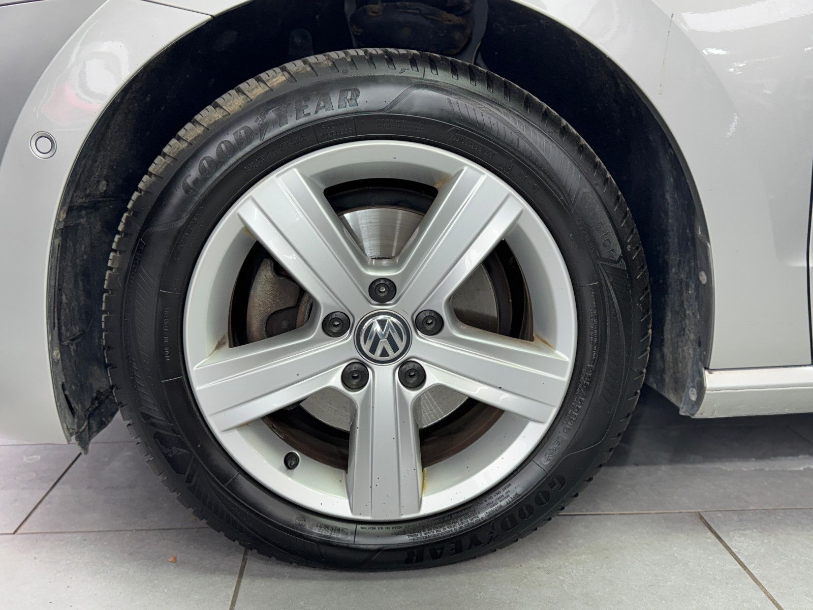 Fahrzeugabbildung Volkswagen Golf Sportsvan VII Comfortline|PDC|AUTOMATIK|NAV