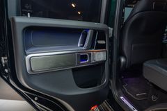 MERCEDES-BENZ G 400 d*AHK*360*BURM*LED*LEDER*MB100* MERCEDES-BENZ G 400 d*AHK*360*BURM*LED*LEDER*MB100*