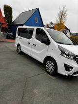 Opel Vivaro Tourer - Opel Vivaro: Tour