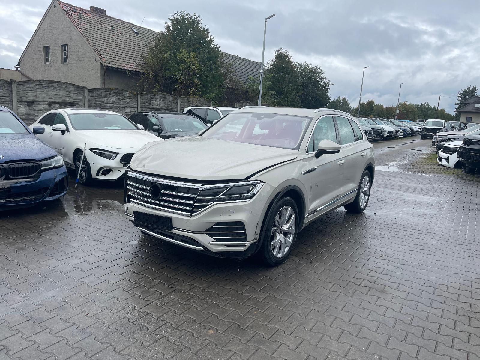 Volkswagen Touareg 3.0 V6 TDI 210kW 4MOT Tiptr. Elegance