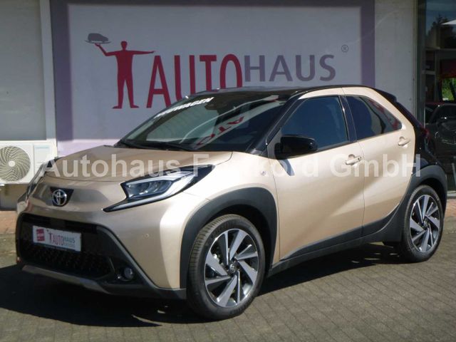 Toyota Aygo X Pulse - LED, Navi, SZ, PDC, Alu 18'