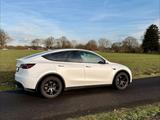 Tesla Model Y Long Range Dual Motor AWD - Tesla Model Y mit Anhängerkupplung