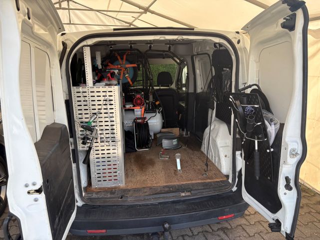 Fahrzeugabbildung Opel Combo D ecoFlex Kasten L1H1 AHK+Klima+Allwetter