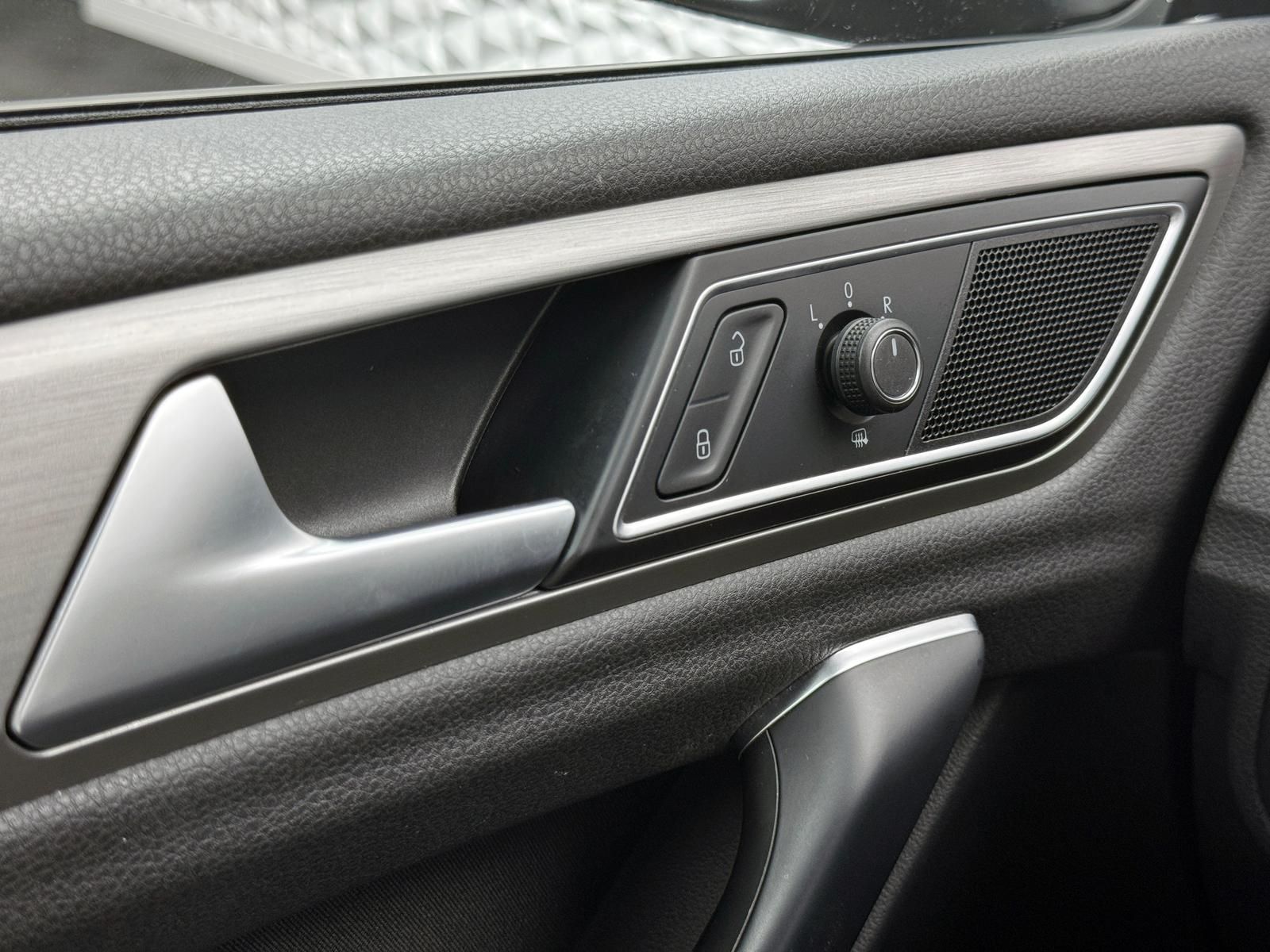 Fahrzeugabbildung Volkswagen 1.4 TSI/COMFORTLINE/SITZHZG/PDC/ALLWETTER/MASSGE