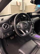 Mercedes-Benz A 180 AMG | Auto | Navi I Kam I TÜV  Reifen NEU