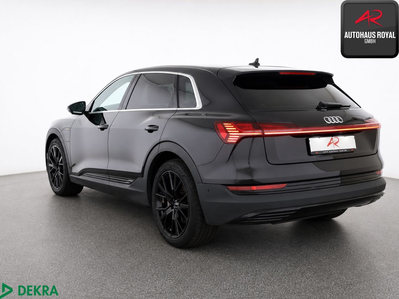 Audi e-tron 55 qu S LINE 21Z HUD,360GRAD,LUFT,MEMORY imagem 3