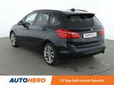 BMW 220i Active Tourer Sport Line Aut.*NAVI*TEMPO* - BMW 220 Active Tourer in Köln