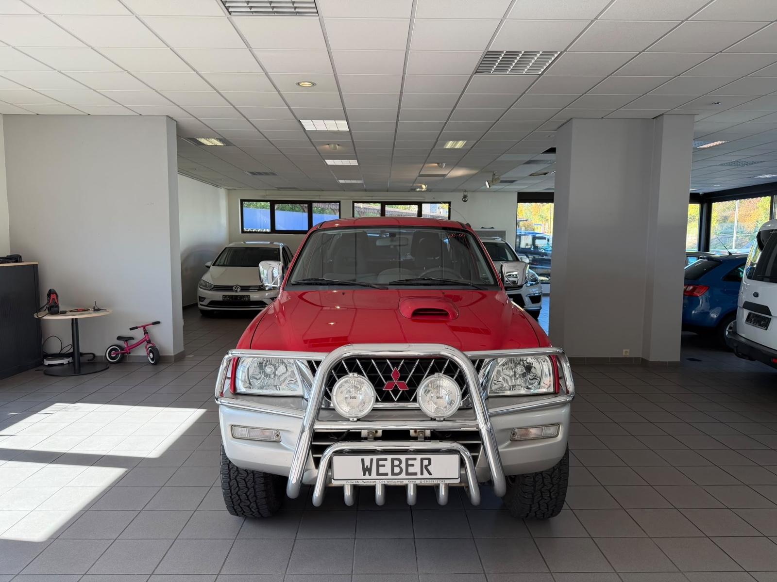 MITSUBISHI L200 - 2.5TD 116ch - 145 000KMS - CLIMATISATION - ATTELAGE
