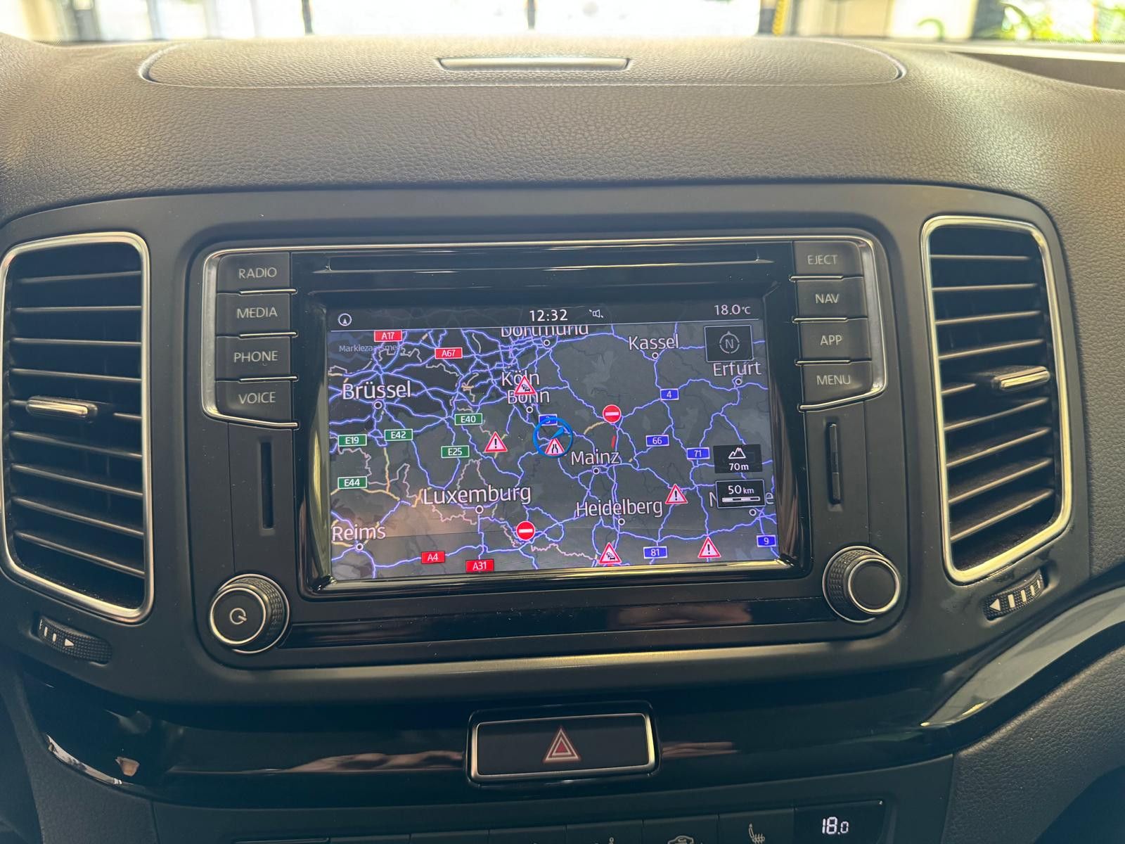 Fahrzeugabbildung SEAT Alhambra Style / 1.Hand/ Scheckheft/ Navi /Klima