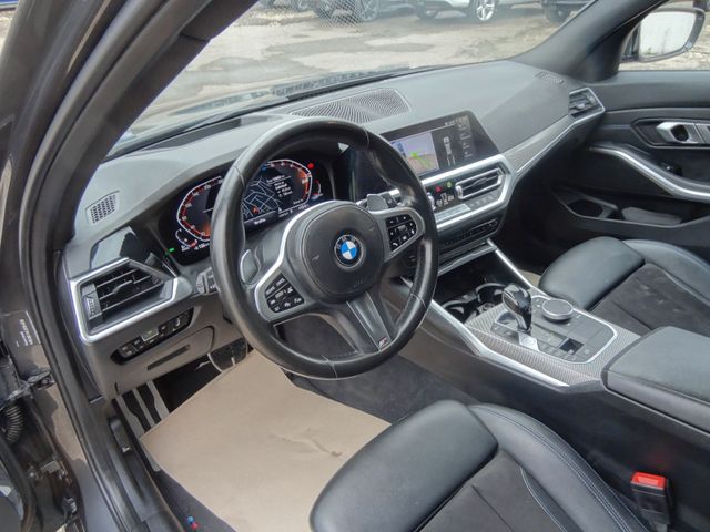 Fahrzeugabbildung BMW 320d M Sport/Virtual/AHK/HUD/Navi/Kamera/