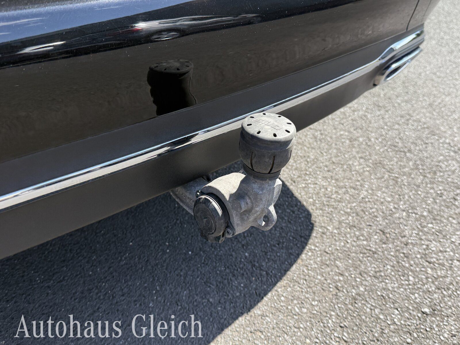 Fahrzeugabbildung Mercedes-Benz E 300 T de Avantgarde (EURO 6d) Distronic/Autom.