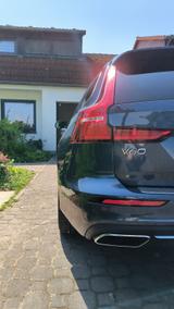 Volvo V60 D4 Inscription Vollausstattung - Volvo V60 in Frankfurt (Main)