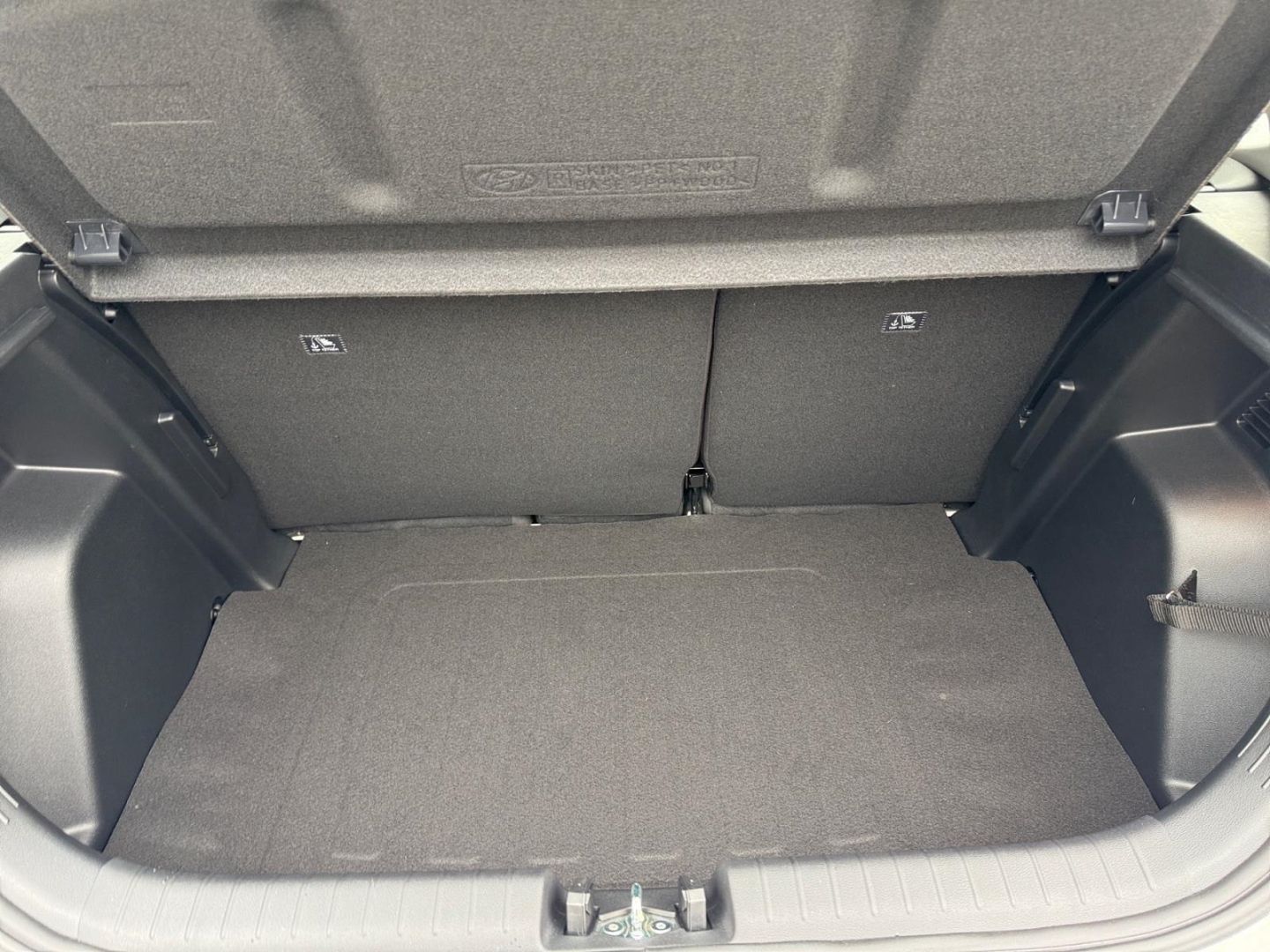 Fahrzeugabbildung Hyundai i20 1.0 T-GDI 100 PS MT Navi, Rückfahrkamera