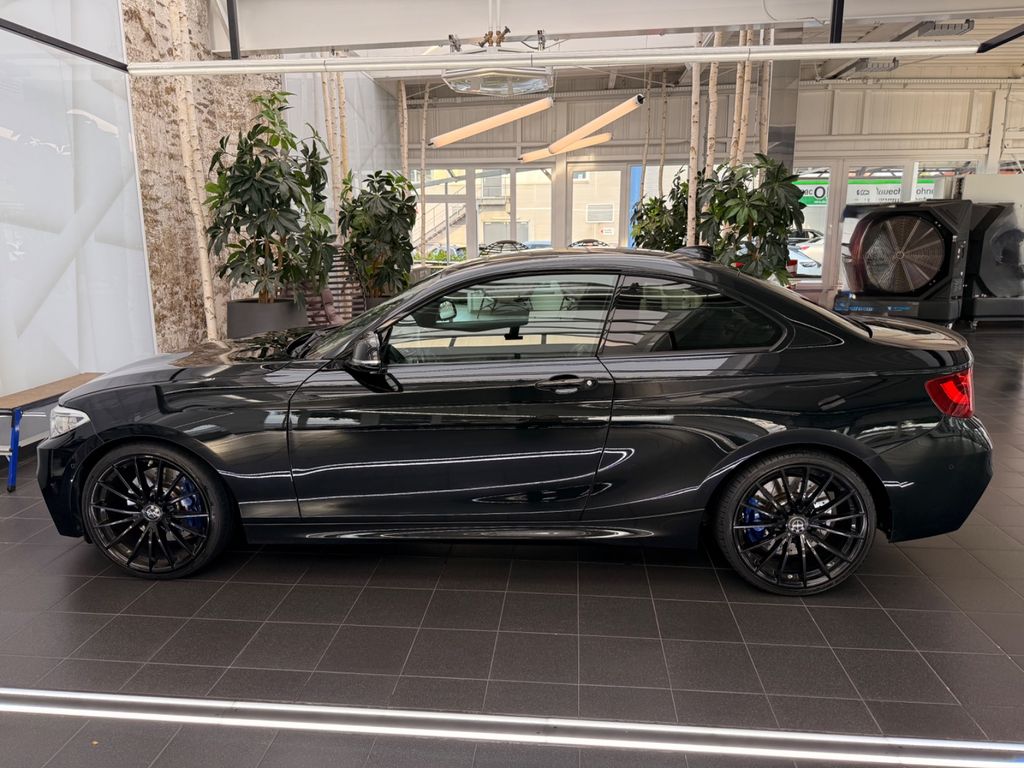 Image of BMW M240i