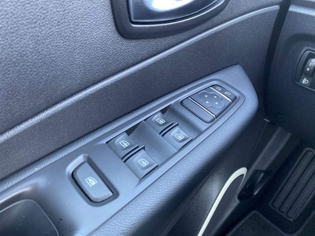 Fahrzeugabbildung Renault Captur ENERGY TCe 90 Experience *Sitzh.*PDC hint