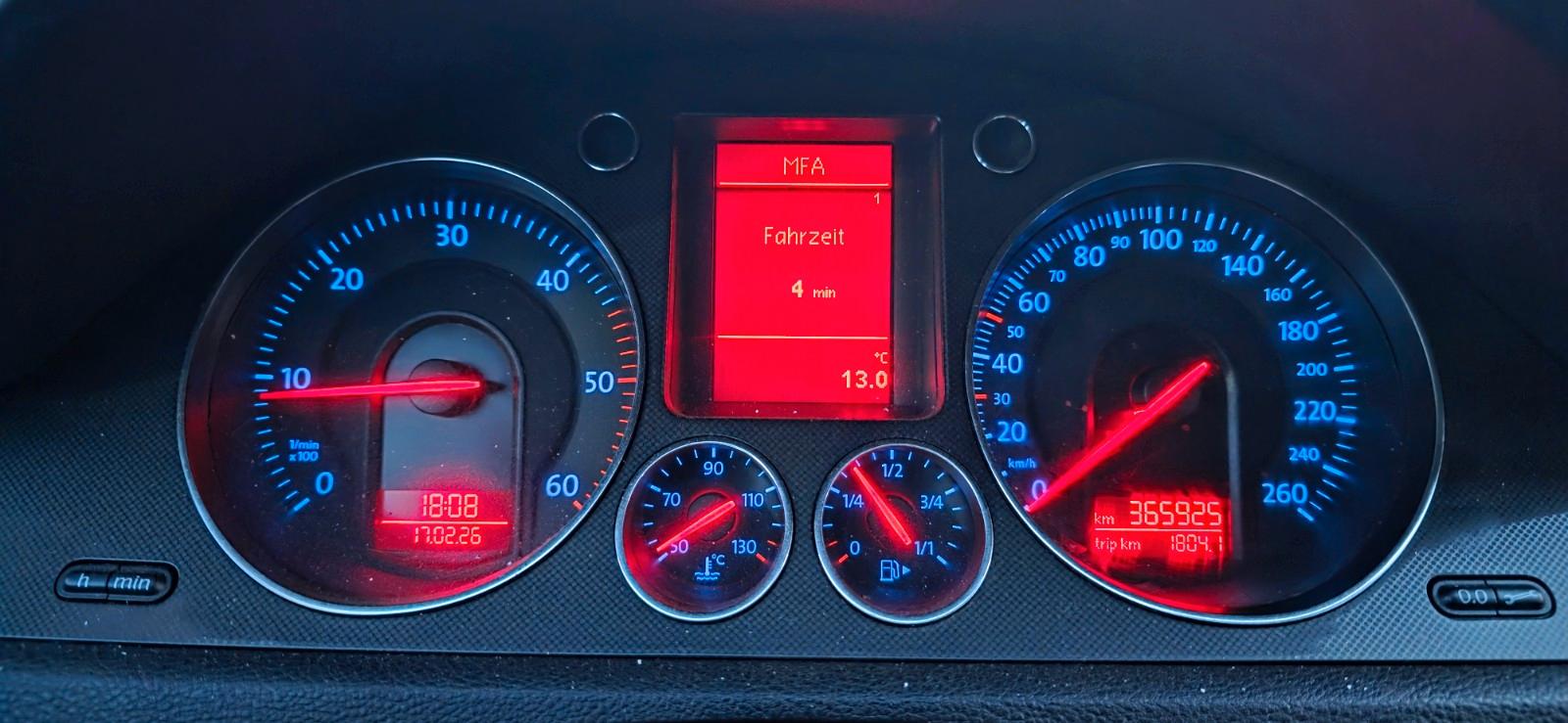 Volkswagen Passat 2006 — photo 17